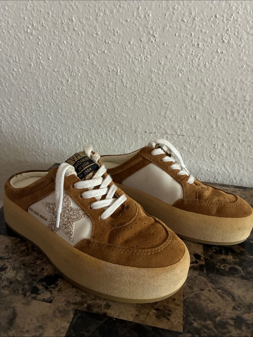 Vintage Havana Val sneakers